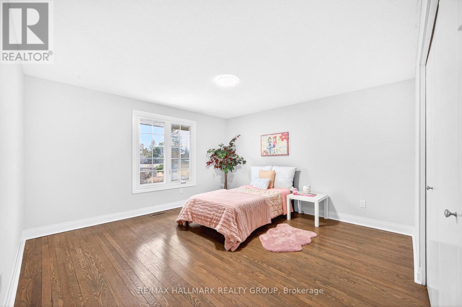 1930 Southampton Court, Ottawa, Ontario  K2C 0W4 - Photo 25 - X13082086