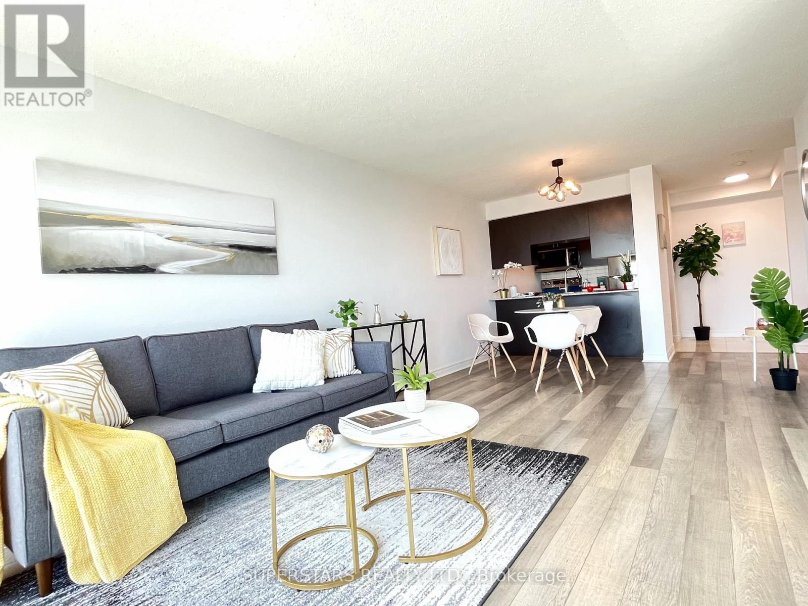 2411 - 50 Town Centre Court, Toronto, Ontario  M1P 0A9 - Photo 17 - E13082106