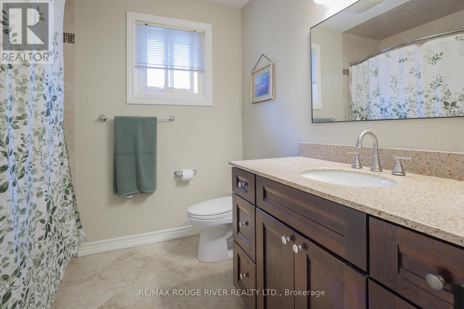 2052 Lynn Heights Drive, Pickering (Liverpool), Ontario  L1X 1N8 - Photo 29 - E13082120