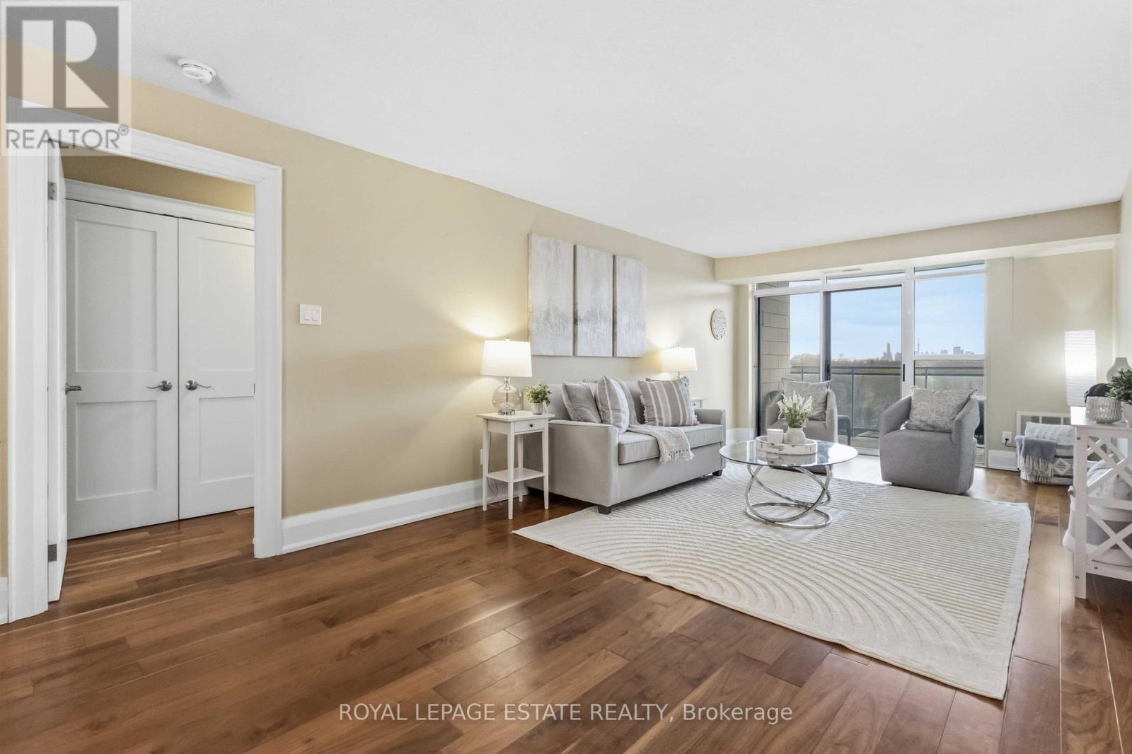 701 - 1093 Kingston Road, Toronto (Birchcliffe-Cliffside), Ontario  M1N 4E2 - Photo 7 - E13082148