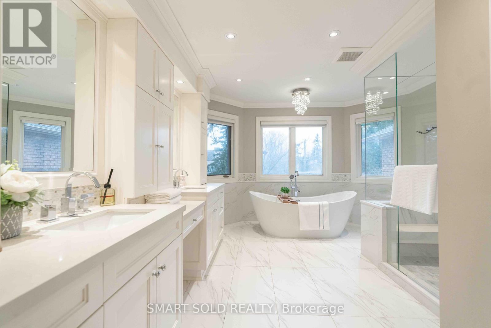 107 Arnold Avenue, Vaughan (Crestwood-Springfarm-Yorkhill), Ontario  L4J 1B6 - Photo 28 - N13082130