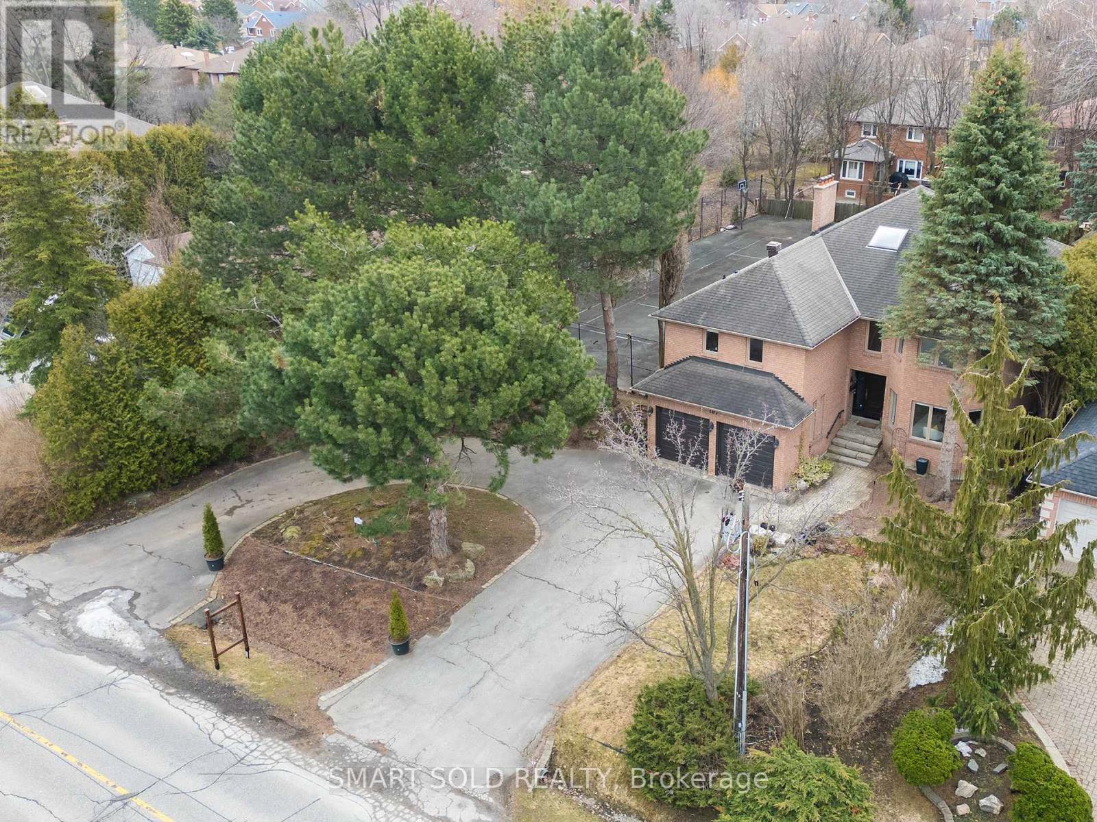 107 Arnold Avenue, Vaughan (Crestwood-Springfarm-Yorkhill), Ontario  L4J 1B6 - Photo 3 - N13082130
