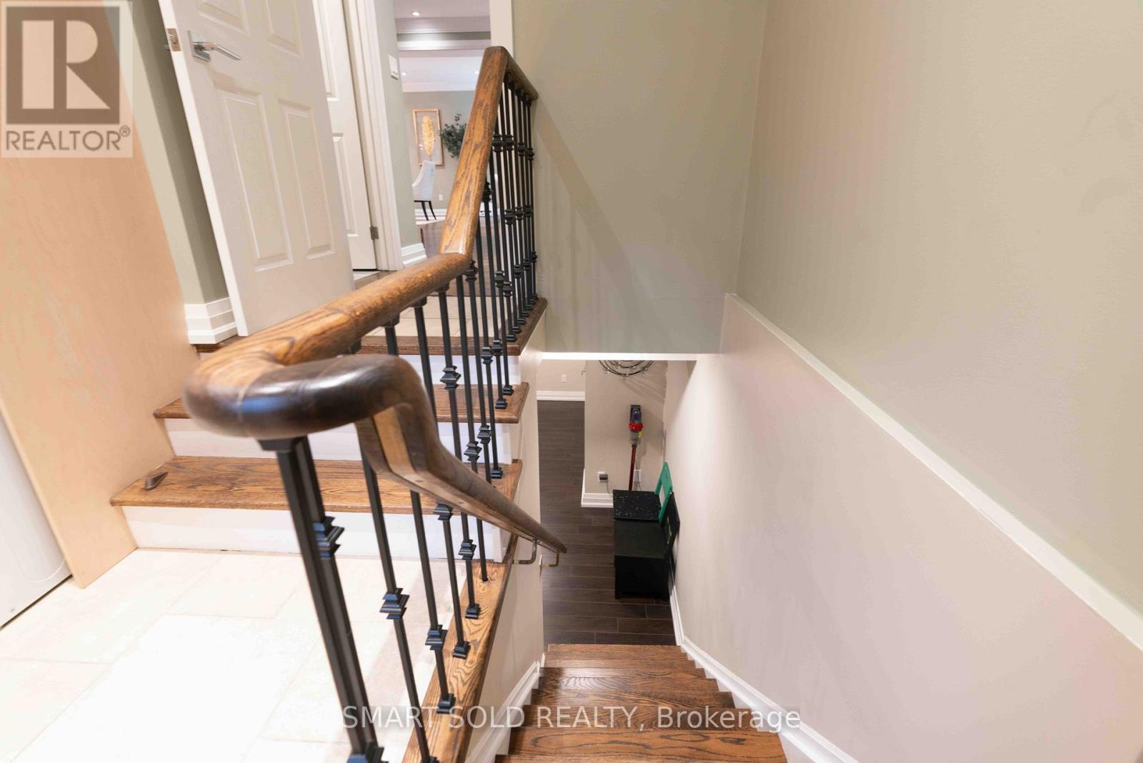 107 Arnold Avenue, Vaughan (Crestwood-Springfarm-Yorkhill), Ontario  L4J 1B6 - Photo 43 - N13082130