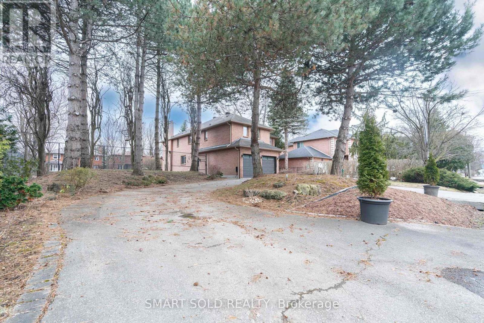 107 Arnold Avenue, Vaughan (Crestwood-Springfarm-Yorkhill), Ontario  L4J 1B6 - Photo 5 - N13082130