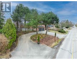 107 ARNOLD AVENUE, Vaughan, Ontario