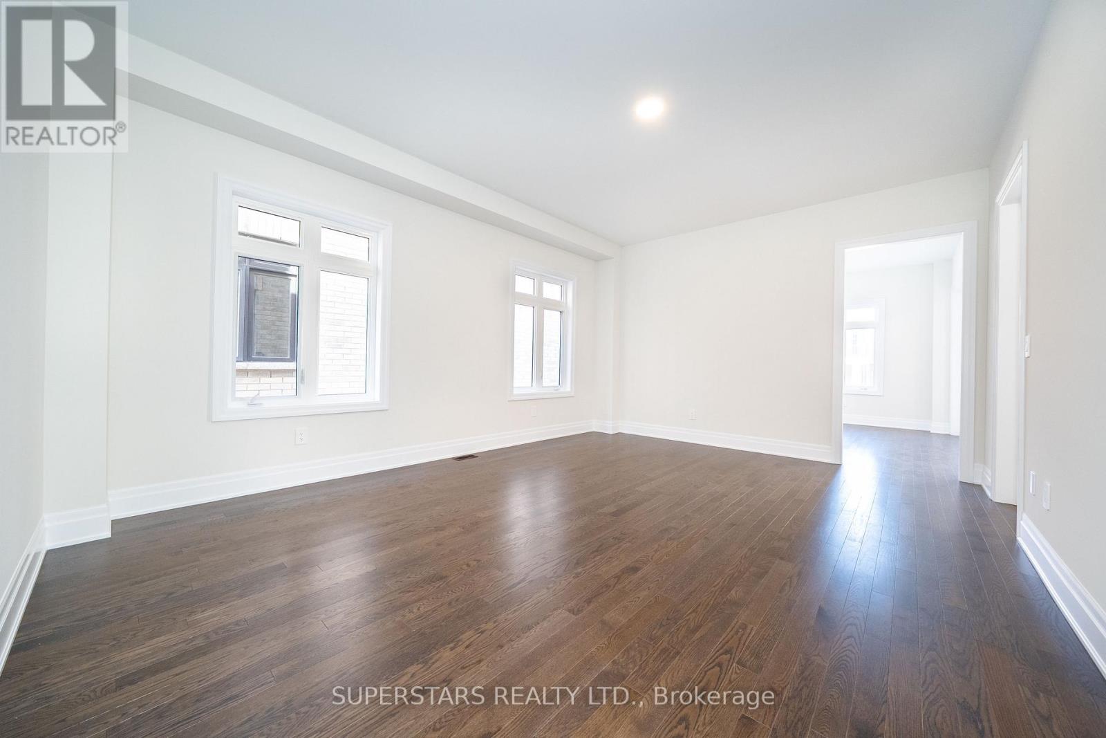 215 Archerhill Circle, Whitchurch-Stouffville, Ontario  L4G 4E2 - Photo 6 - N13082140