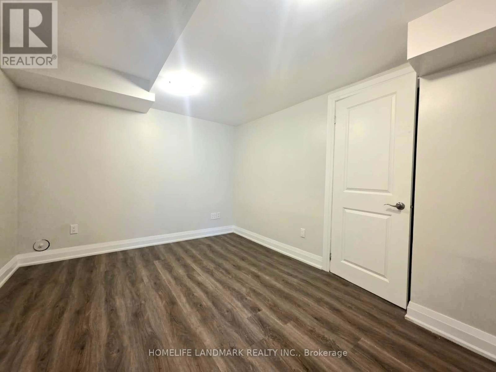 Bsmt A - 6 Fernwood Crescent, Richmond Hill (Bayview Hill), Ontario  L4B 3C2 - Photo 4 - N13082150