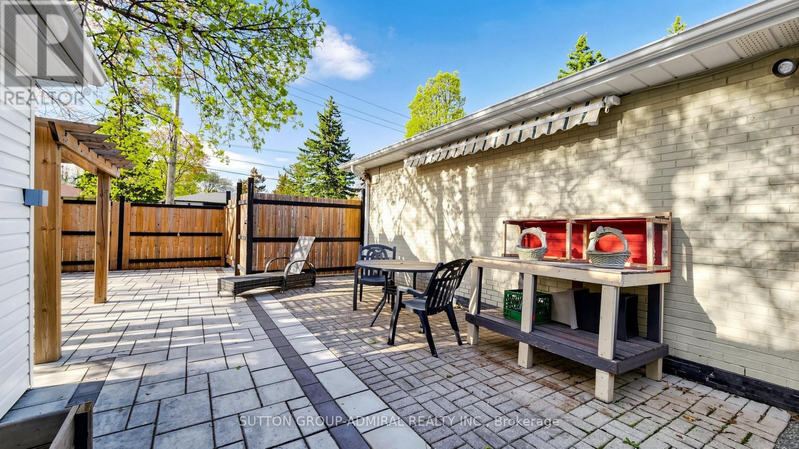 218 Bay Thorn Drive, Markham (Royal Orchard), Ontario  L3T 3V7 - Photo 49 - N13082172