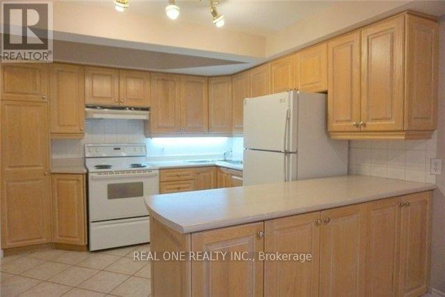 Bsmt - 2508 Old Carriage Road, Mississauga (Erindale), Ontario  L5C 1Y7 - Photo 2 - W13082072
