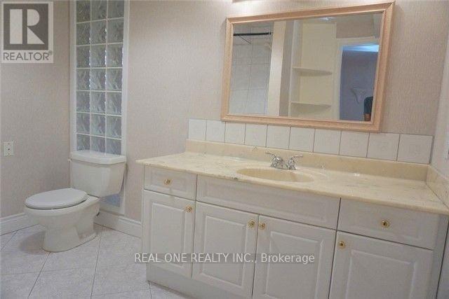 Bsmt - 2508 Old Carriage Road, Mississauga (Erindale), Ontario  L5C 1Y7 - Photo 5 - W13082072