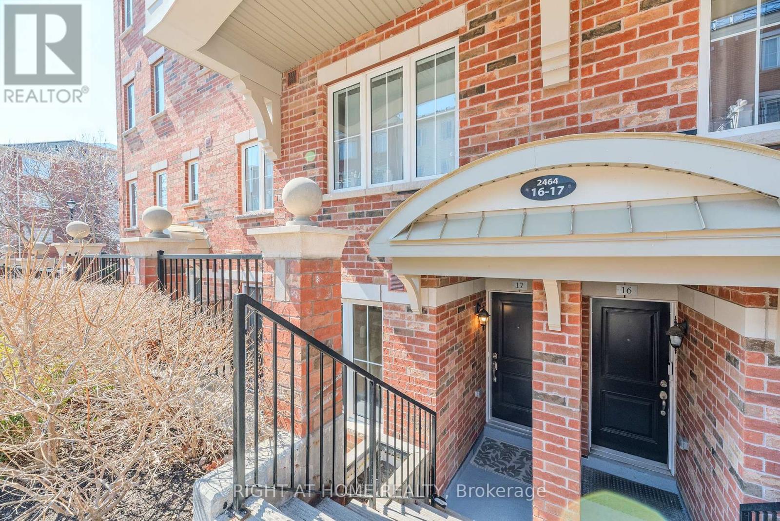 17 - 2464 Post Road, Oakville (Ro River Oaks), Ontario  L6H 0J2 - Photo 2 - W13082076