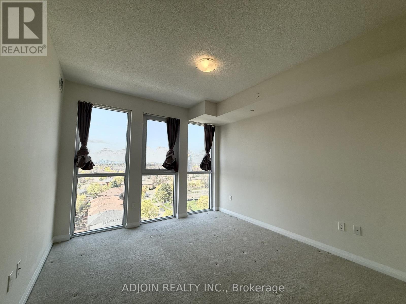 908 - 65 Watergarden Drive, Mississauga (Hurontario), Ontario  L5R 0G9 - Photo 5 - W13082082