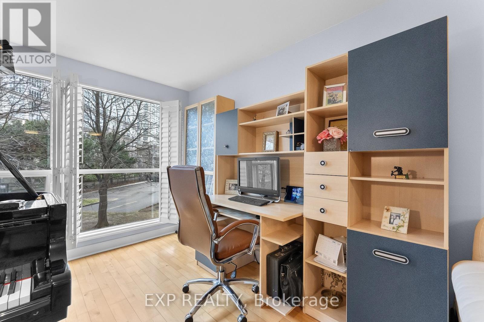 214 - 2267 Lake Shore Boulevard W, Toronto (Mimico), Ontario  M8V 3X2 - Photo 9 - W13082092