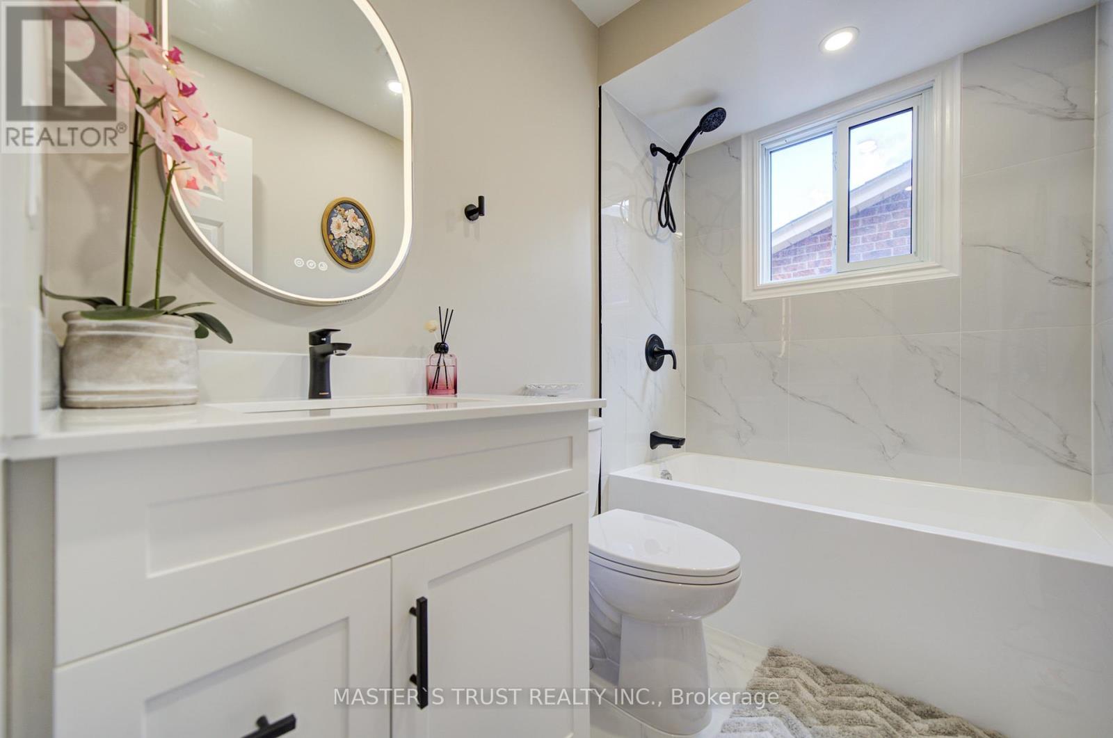 1017 Lucerne Crescent, Mississauga (Creditview), Ontario  L5C 3X6 - Photo 26 - W13082170
