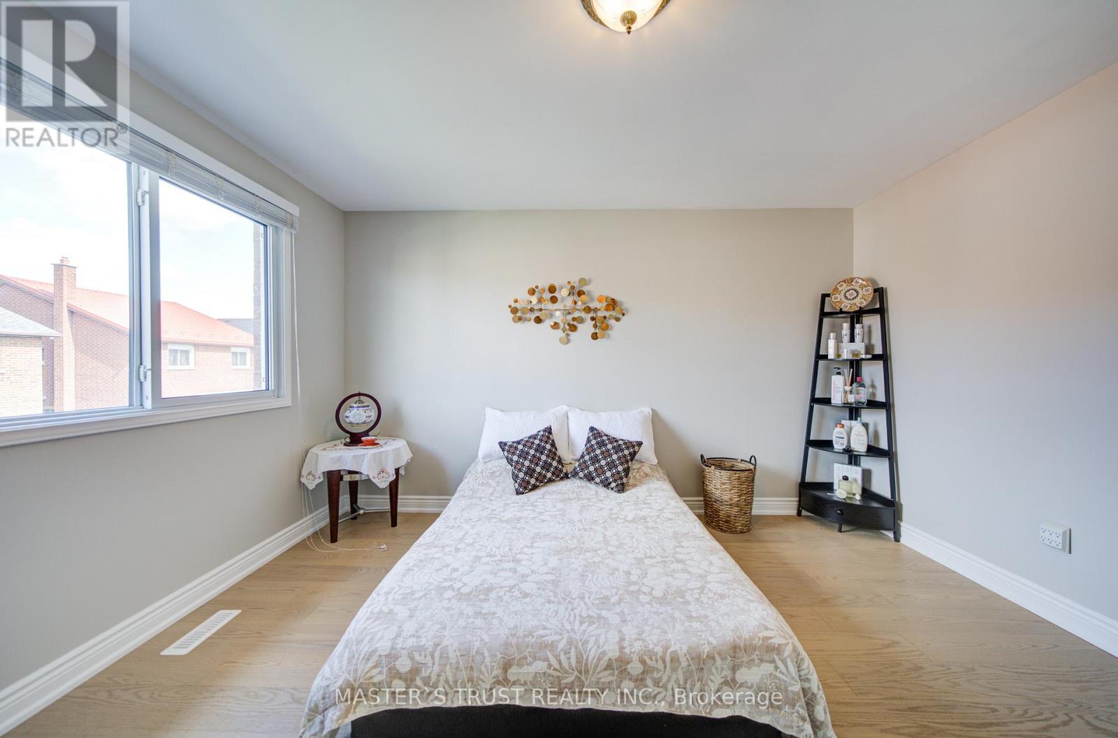 1017 Lucerne Crescent, Mississauga (Creditview), Ontario  L5C 3X6 - Photo 32 - W13082170