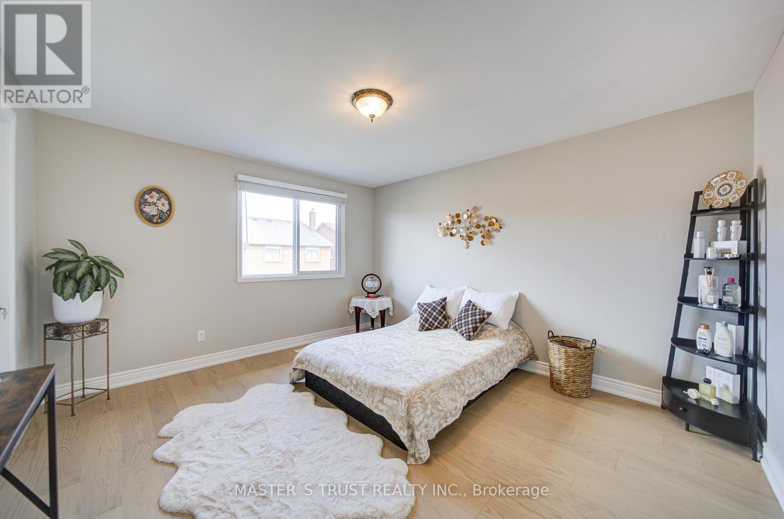 1017 Lucerne Crescent, Mississauga (Creditview), Ontario  L5C 3X6 - Photo 34 - W13082170