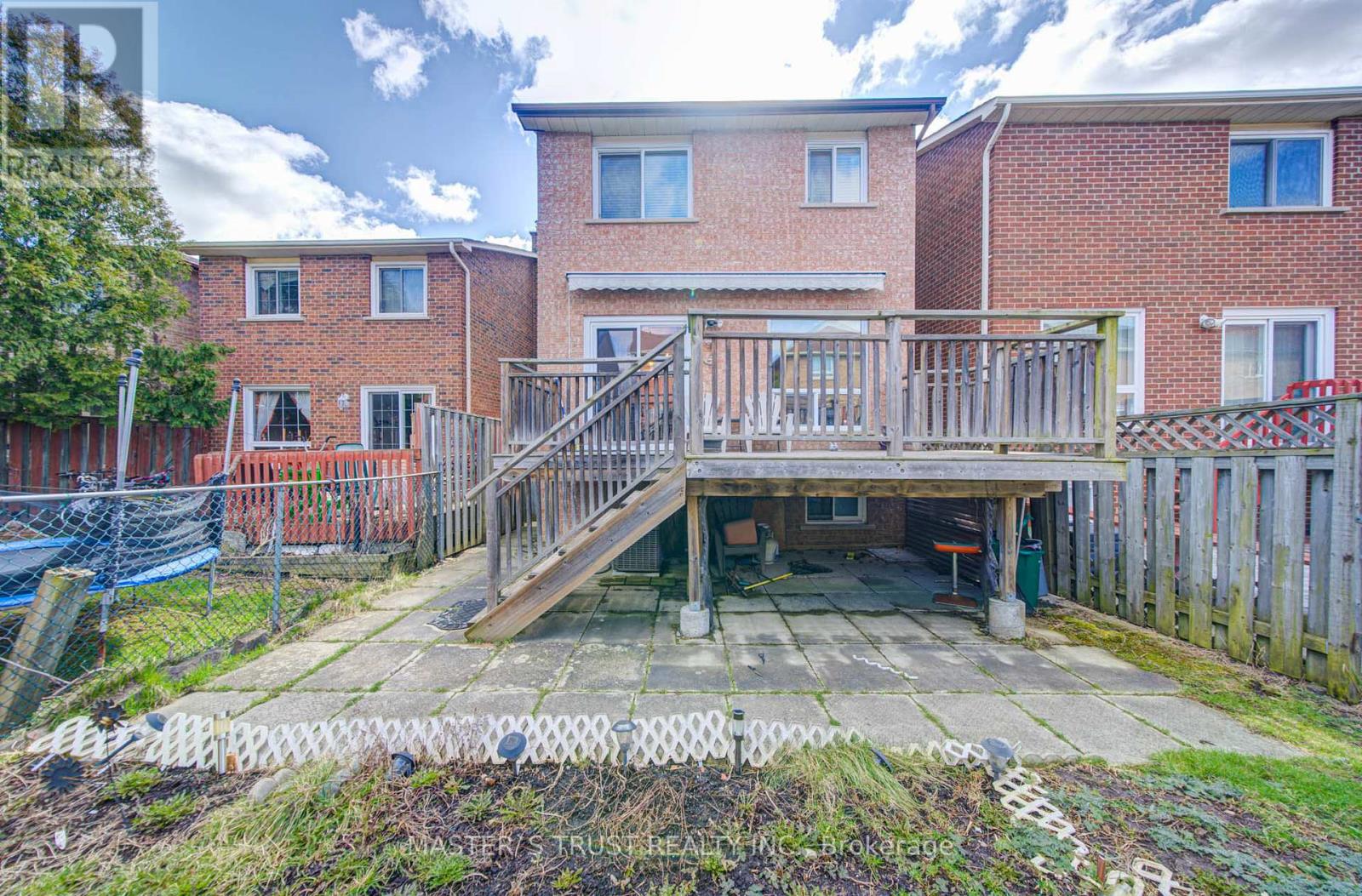 1017 Lucerne Crescent, Mississauga (Creditview), Ontario  L5C 3X6 - Photo 43 - W13082170