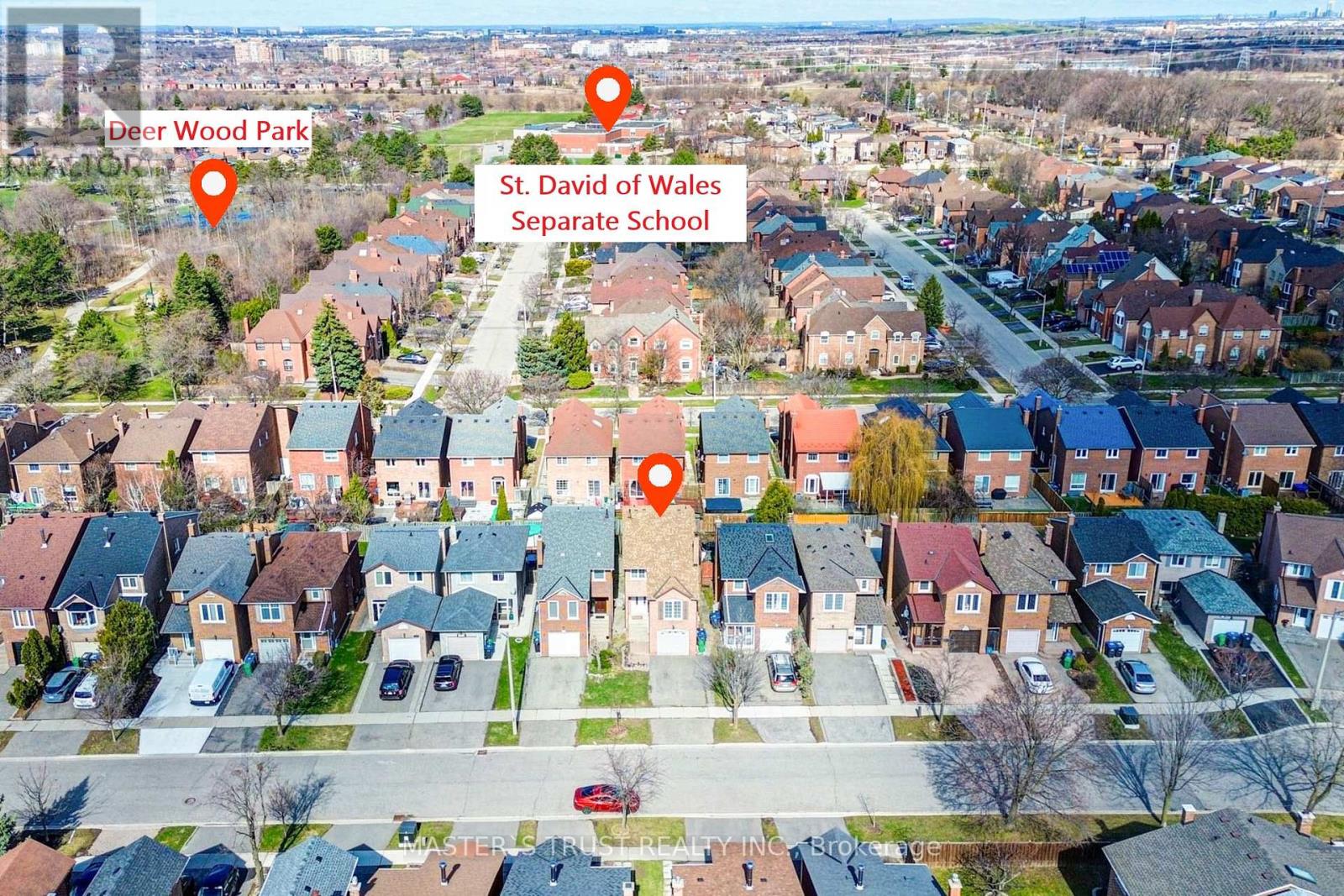 1017 Lucerne Crescent, Mississauga (Creditview), Ontario  L5C 3X6 - Photo 44 - W13082170