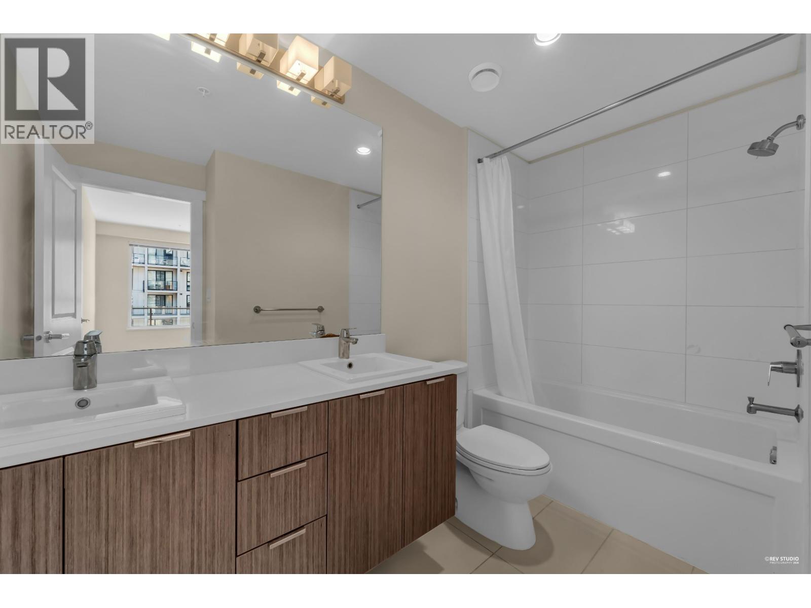 309 9877 University Crescent, Burnaby, British Columbia  V5A 0E5 - Photo 4 - R3119169