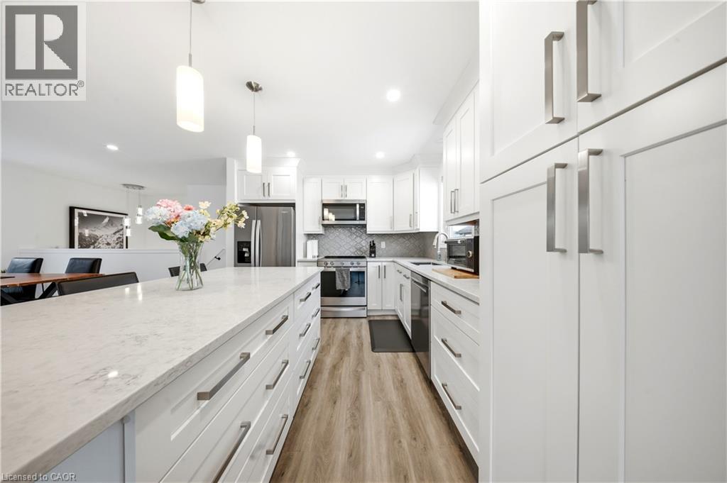679 Zermatt Drive, Waterloo, Ontario  N2T 2V2 - Photo 12 - 40826666