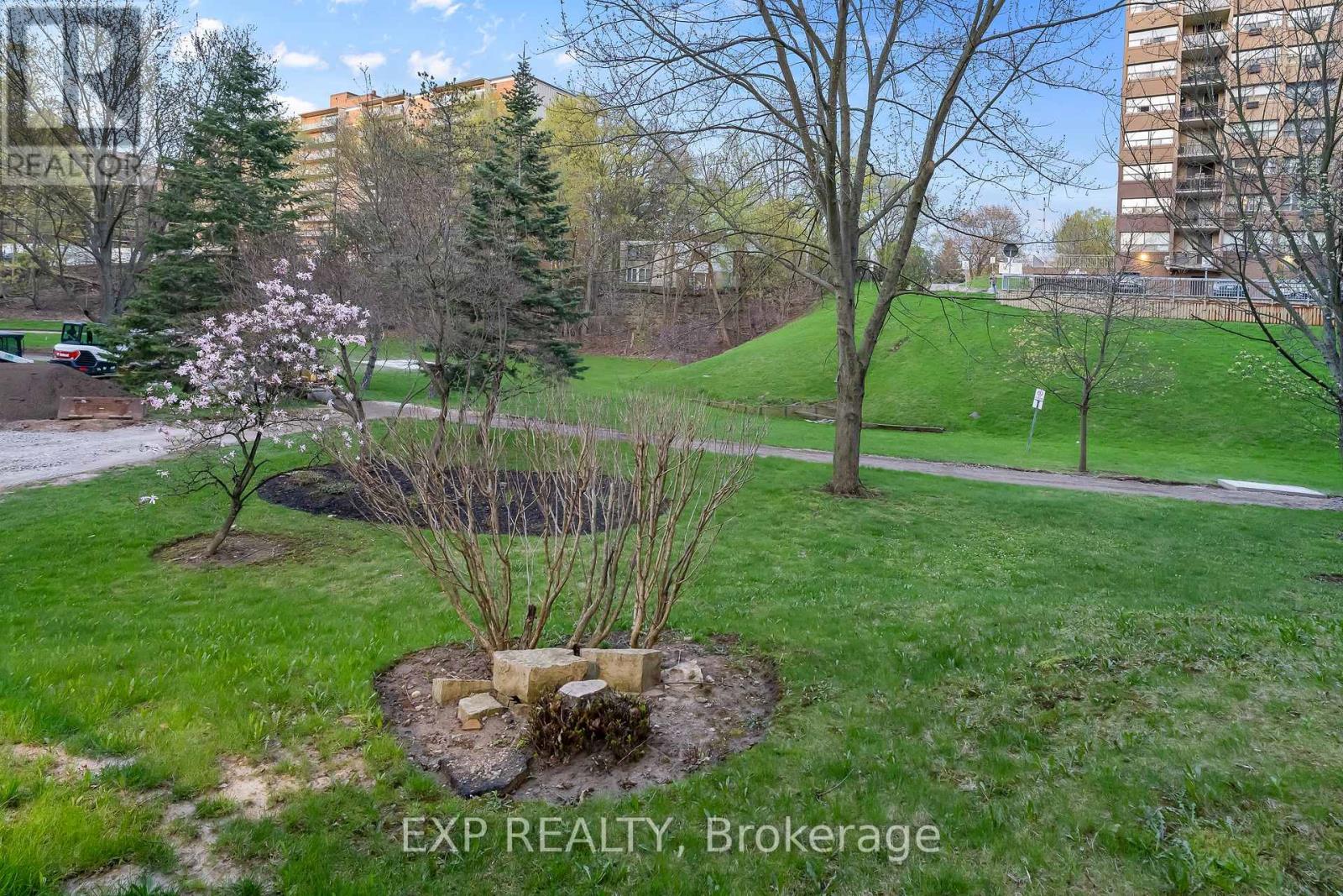 901 - 1964 Main Street W, Hamilton (Ainslie Wood), Ontario  L8S 1J5 - Photo 33 - X13082070