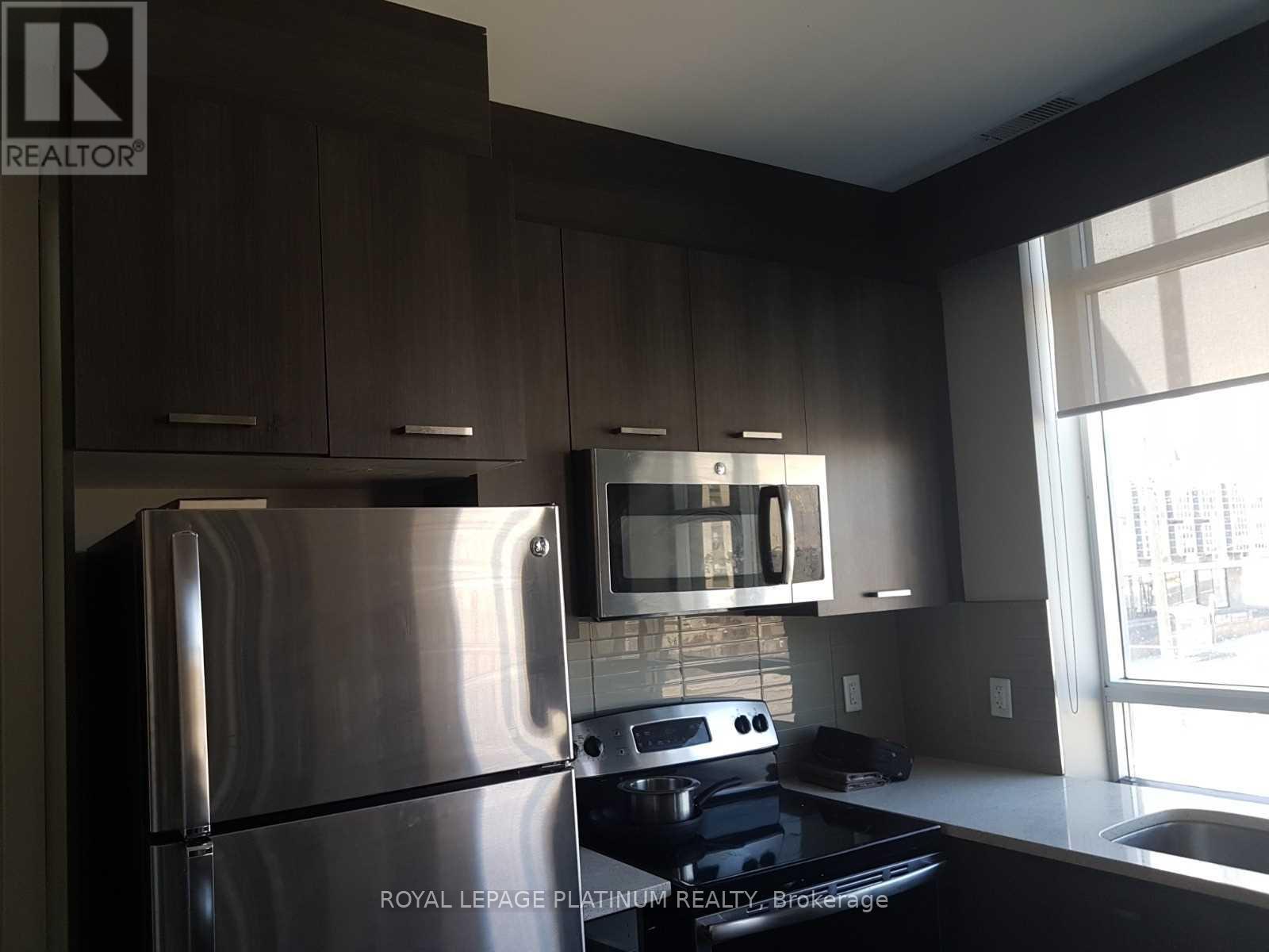 303 - 150 Main Street W, Hamilton (Central), Ontario  L8P 1H8 - Photo 16 - X13082074