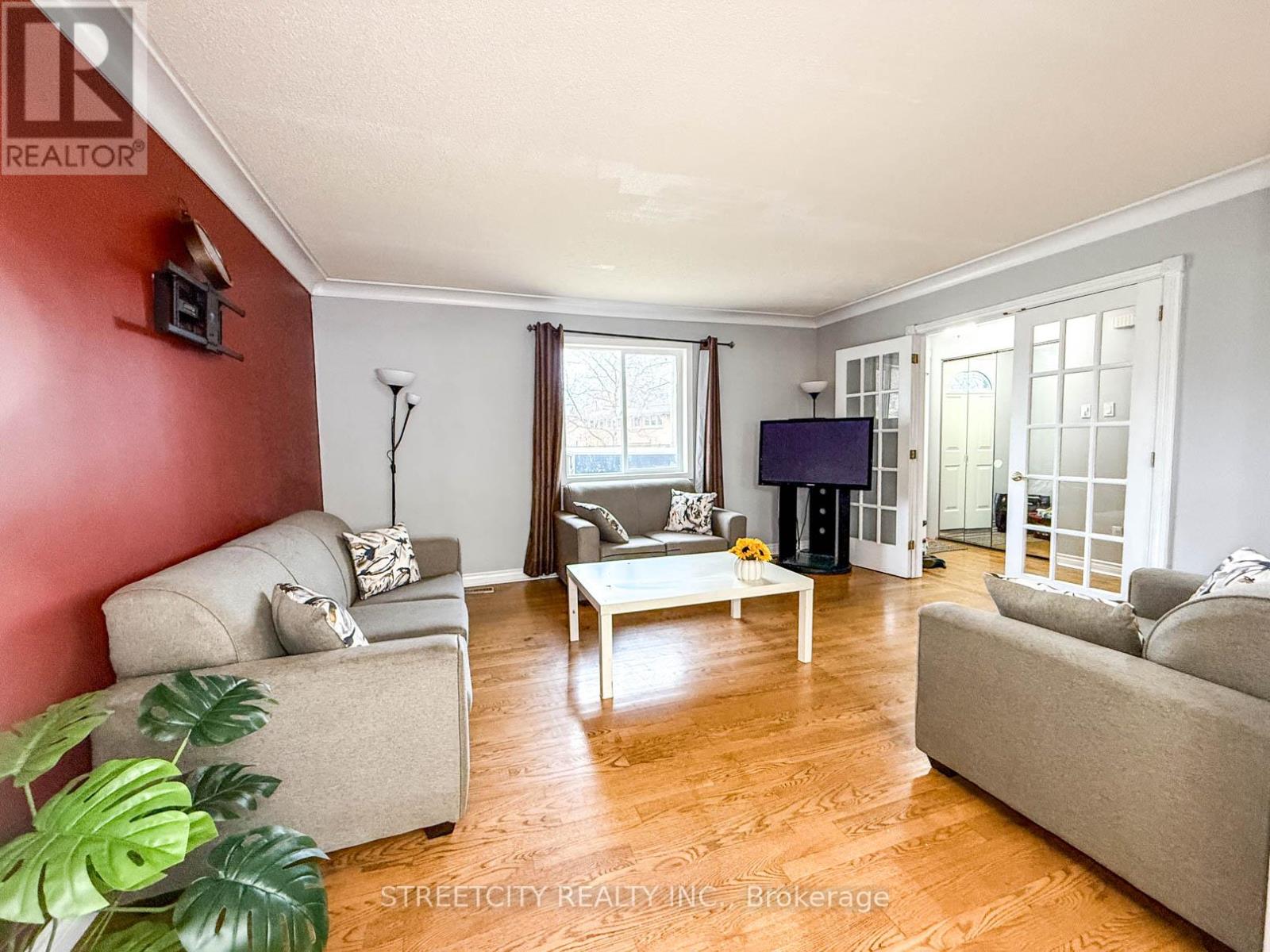 1508 Len Avenue, Sarnia, Ontario  N7S 3N1 - Photo 8 - X13082184