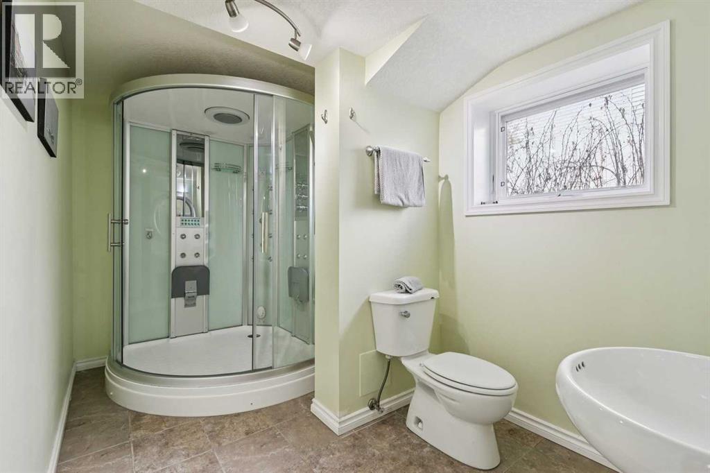 6608 Silverview Road NW, Calgary, Alberta  T3B 3L6 - Photo 27 - A2305940