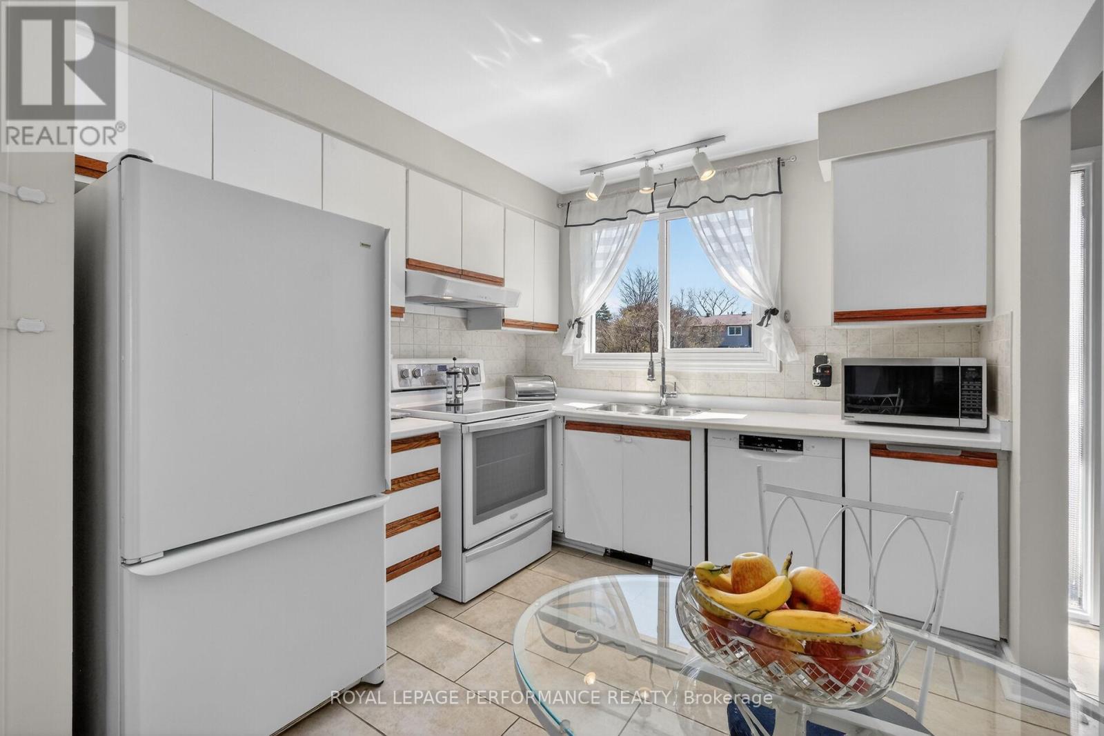 108 - 1389 Palmerston Drive, Ottawa, Ontario  K1J 8N9 - Photo 6 - X13082220