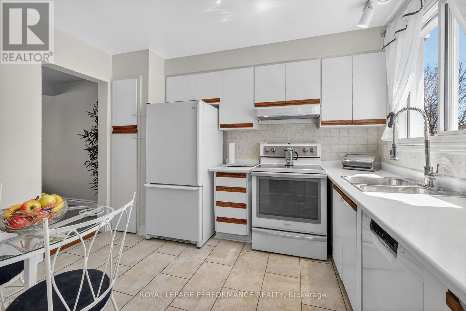 108 - 1389 Palmerston Drive, Ottawa, Ontario  K1J 8N9 - Photo 7 - X13082220