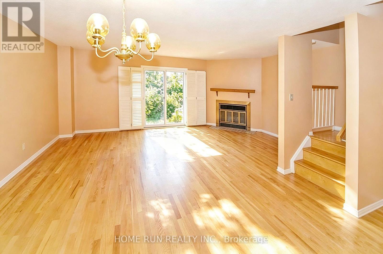 30 Sturbridge Private, Ottawa, Ontario  K1T 3J7 - Photo 8 - X13082234