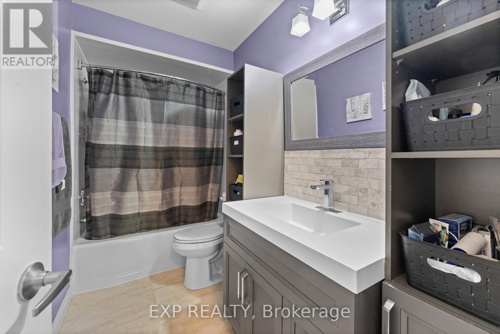 64 Carriage Road, St. Catharines (Secord Woods), Ontario  L2P 1T1 - Photo 43 - X13082194