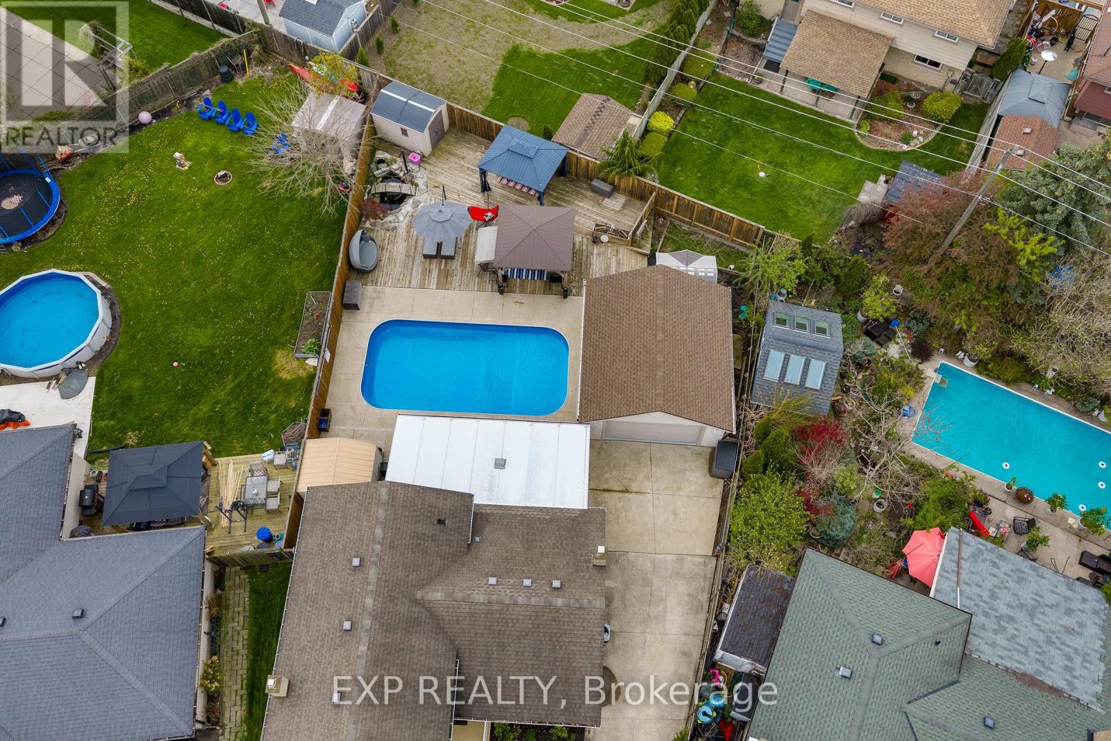 64 Carriage Road, St. Catharines (Secord Woods), Ontario  L2P 1T1 - Photo 6 - X13082194