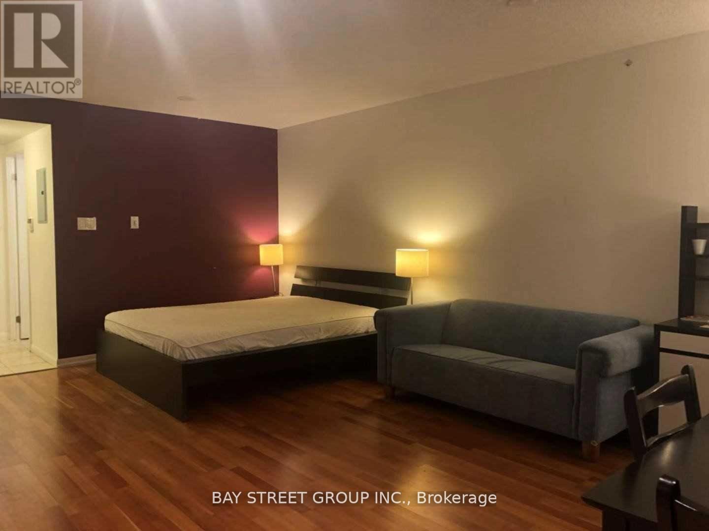 605 - 37 Grosvenor Street, Toronto, Ontario  M4Y 3G5 - Photo 4 - C13082208