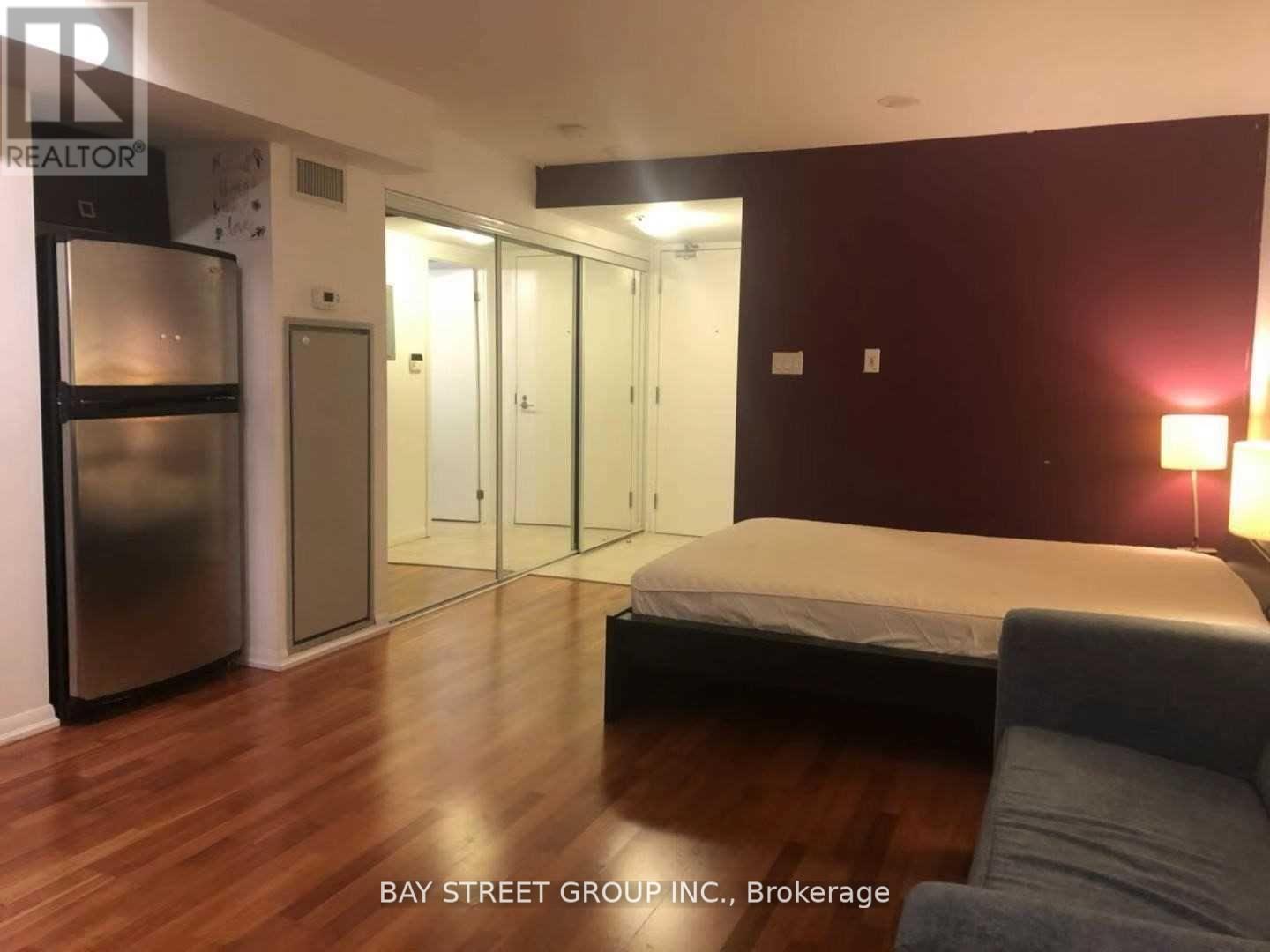 605 - 37 Grosvenor Street, Toronto, Ontario  M4Y 3G5 - Photo 5 - C13082208