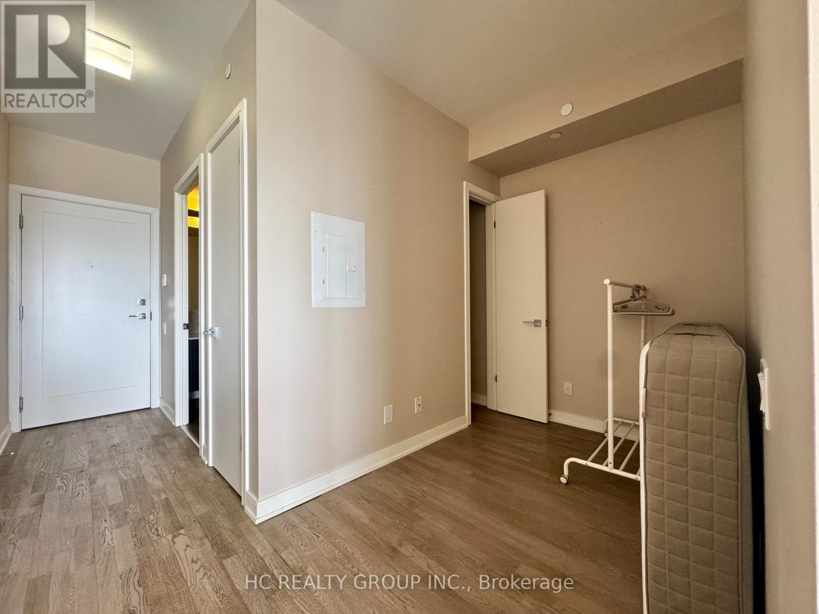 418 - 57 St Joseph Street, Toronto, Ontario  M5S 0C5 - Photo 8 - C13082226