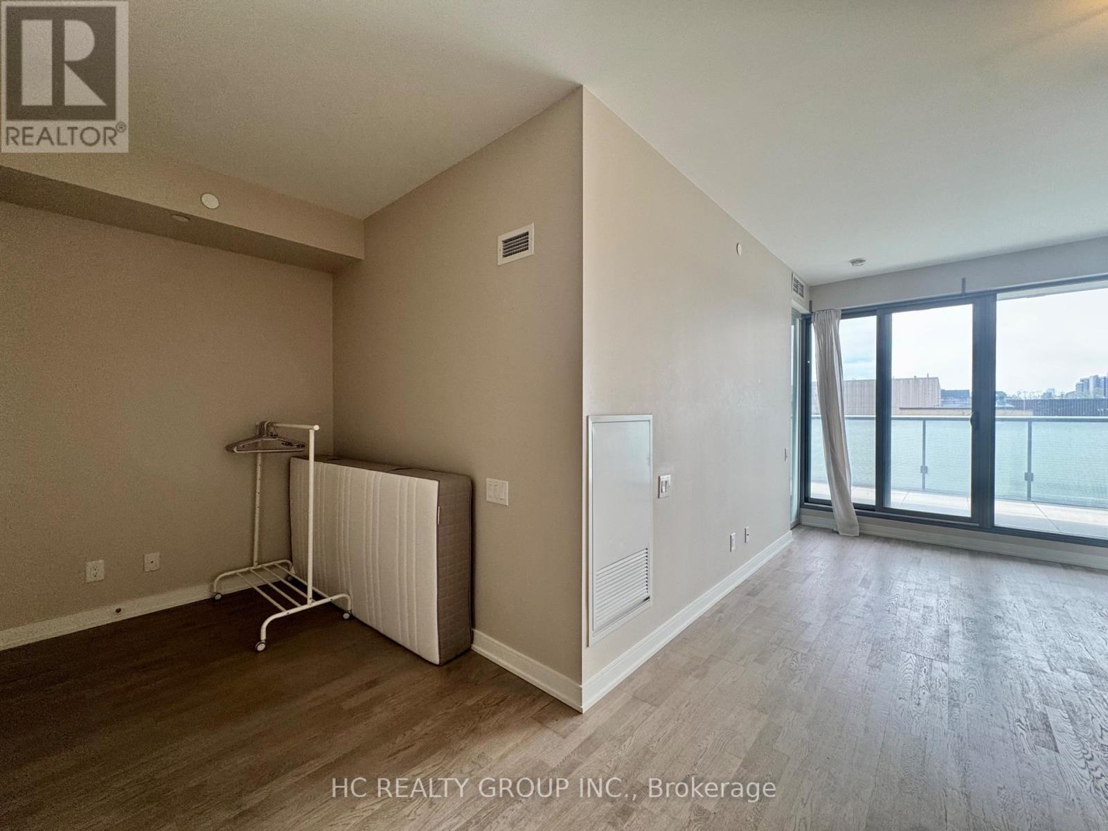 418 - 57 St Joseph Street, Toronto, Ontario  M5S 0C5 - Photo 9 - C13082226