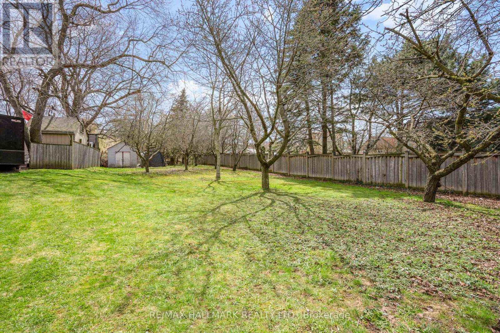 11 Greenvale Terrace, Toronto, Ontario  M1E 2B7 - Photo 33 - E13082232