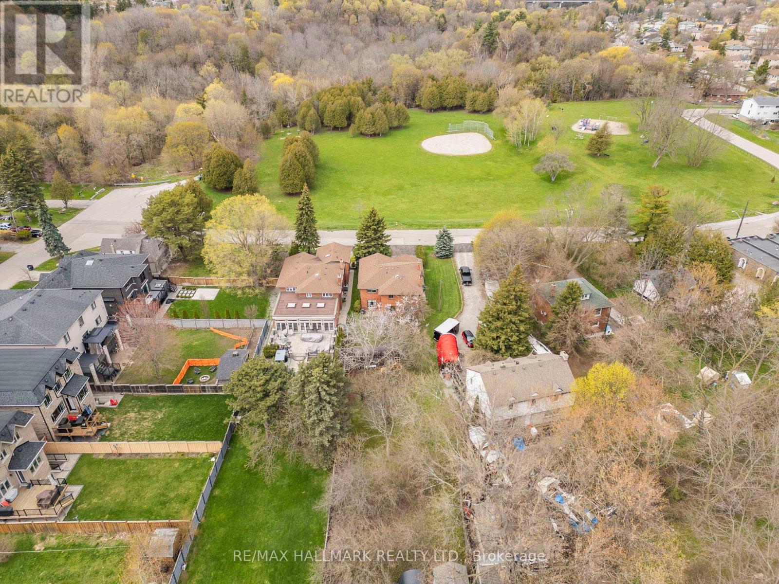 11 Greenvale Terrace, Toronto, Ontario  M1E 2B7 - Photo 37 - E13082232