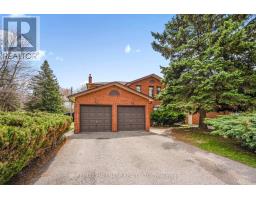 11 GREENVALE TERRACE, Toronto, Ontario