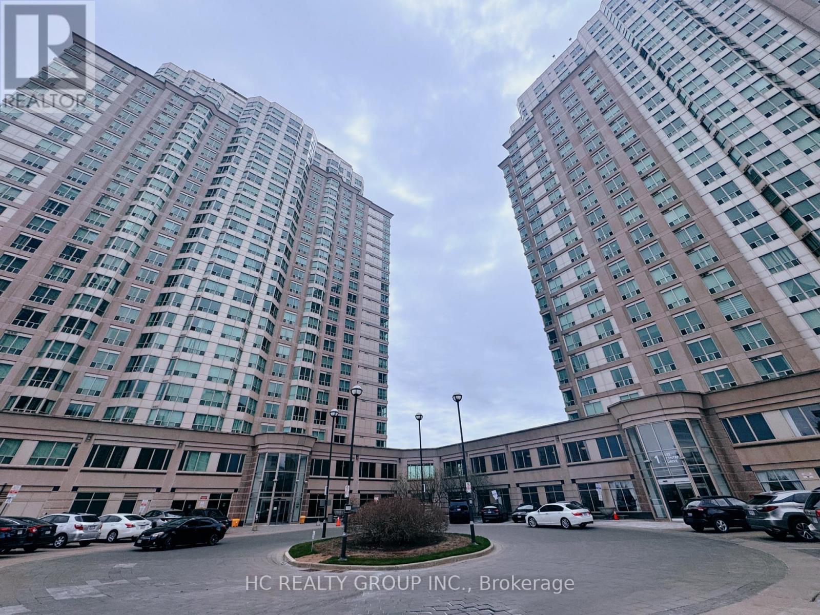 2205 - 11 LEE CENTRE DRIVE, Toronto, Ontario