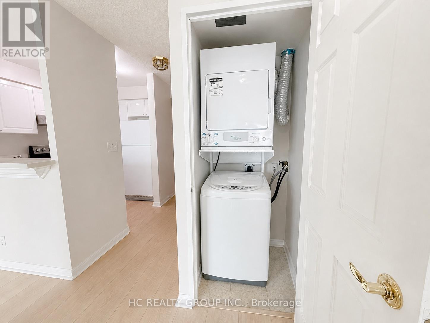 2205 - 11 Lee Centre Drive, Toronto, Ontario  M1H 3J5 - Photo 6 - E13045484