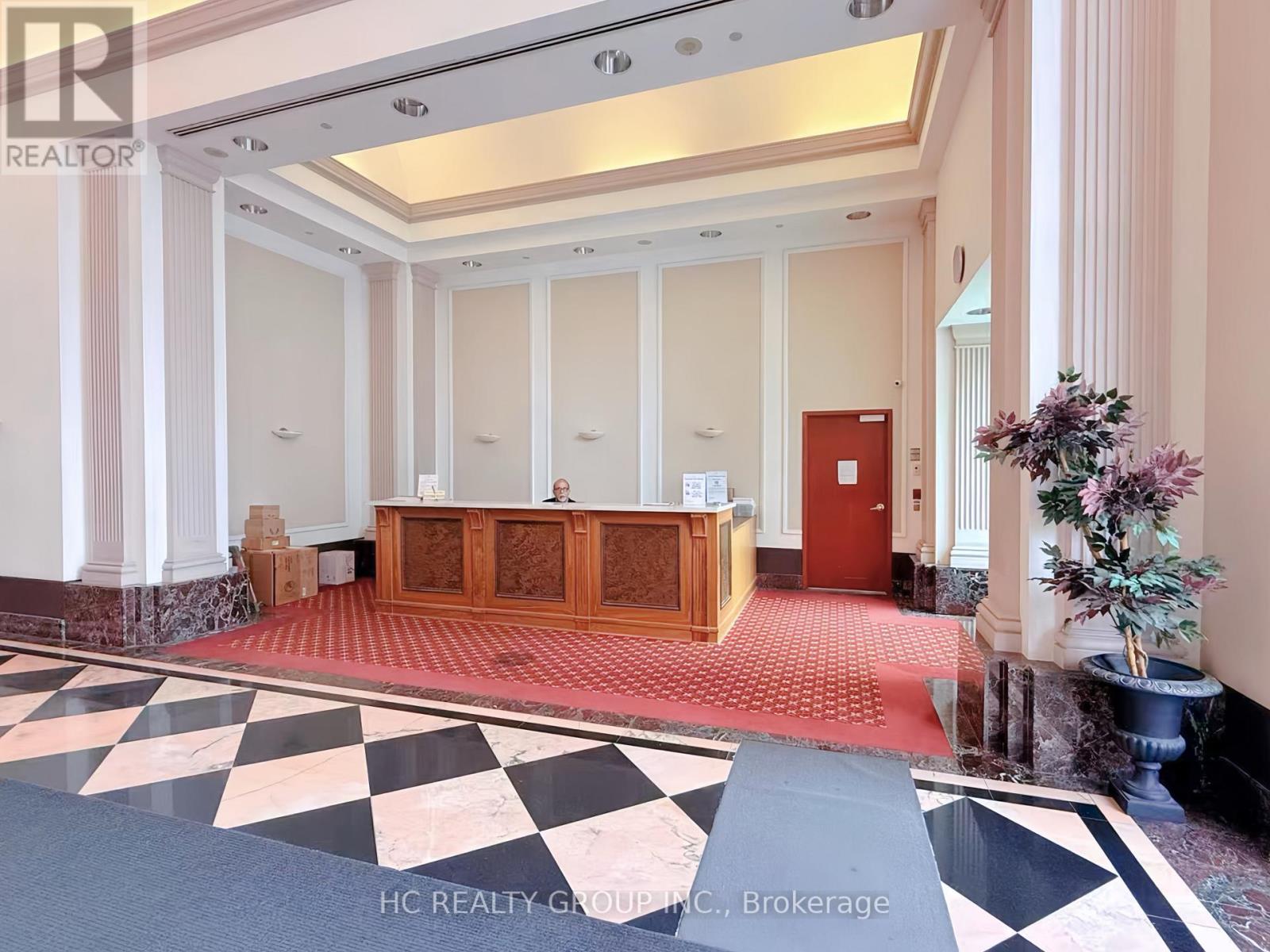 2205 - 11 Lee Centre Drive, Toronto, Ontario  M1H 3J5 - Photo 2 - E13045484
