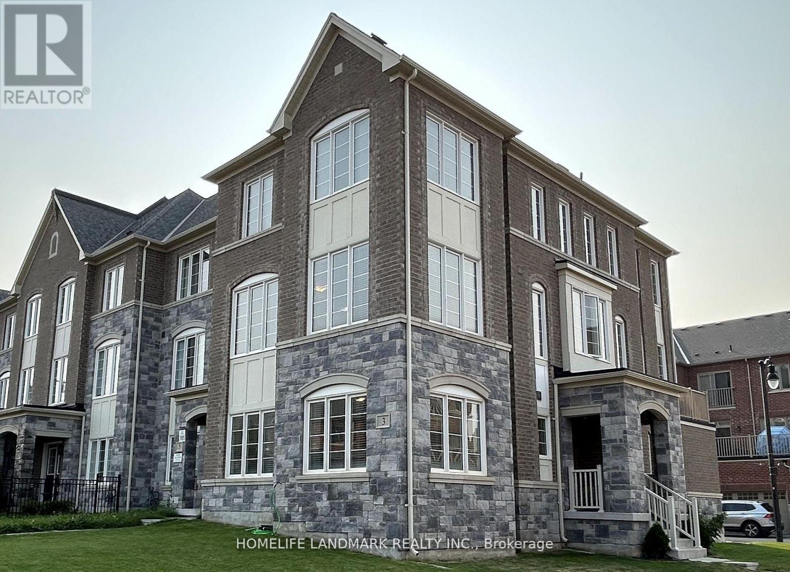 3 TEMPLE MANOR ROAD, Brampton, Ontario