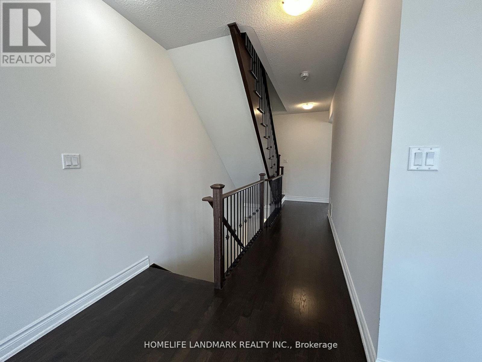 3 Temple Manor Road, Brampton, Ontario  L6Y 6C5 - Photo 16 - W13082188