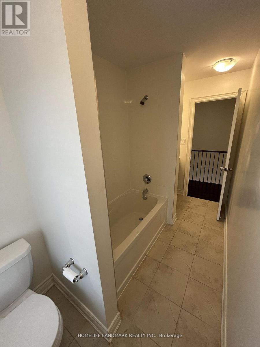 3 Temple Manor Road, Brampton, Ontario  L6Y 6C5 - Photo 27 - W13082188