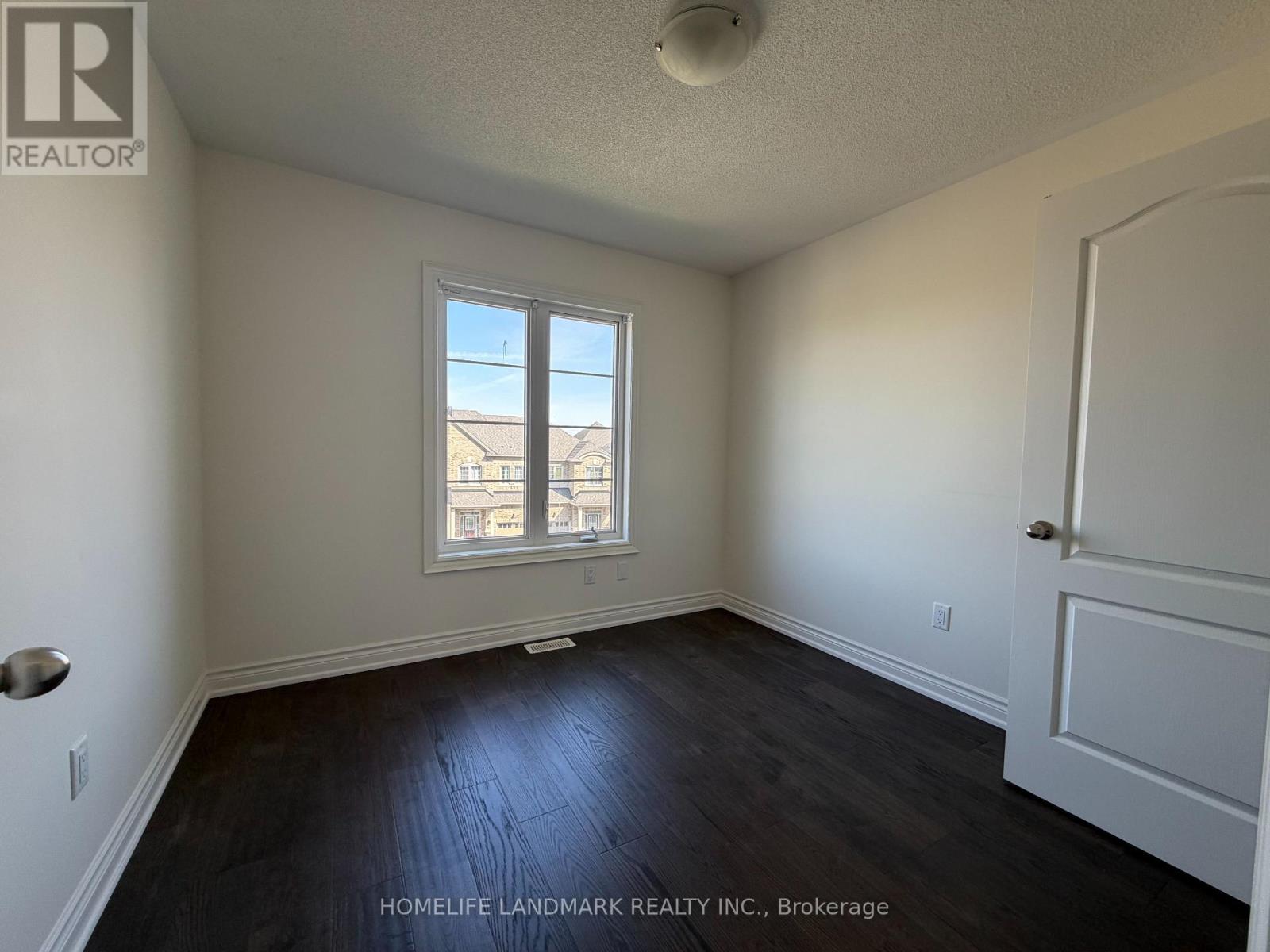 3 Temple Manor Road, Brampton, Ontario  L6Y 6C5 - Photo 32 - W13082188