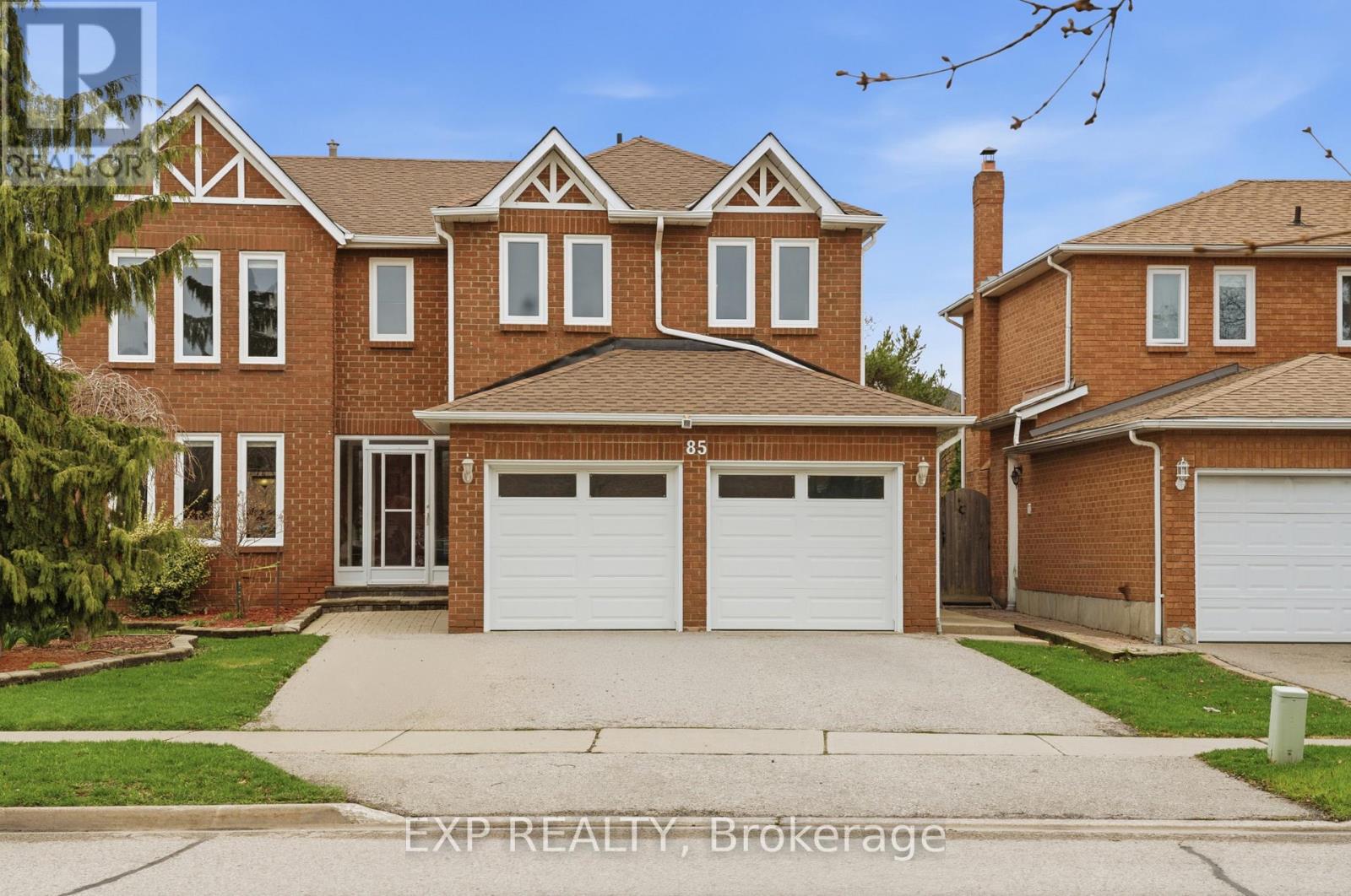85 Professor's Lake Parkway, Brampton, Ontario  L6S 4T4 - Photo 2 - W13082238
