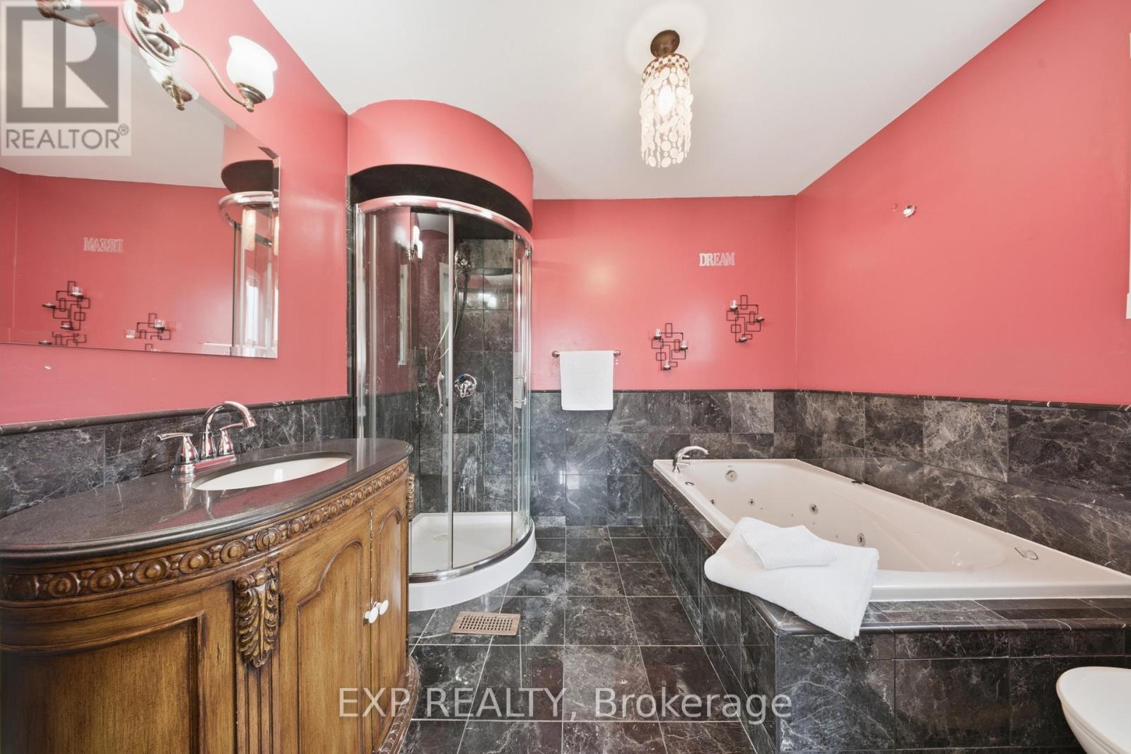 85 Professor's Lake Parkway, Brampton, Ontario  L6S 4T4 - Photo 30 - W13082238