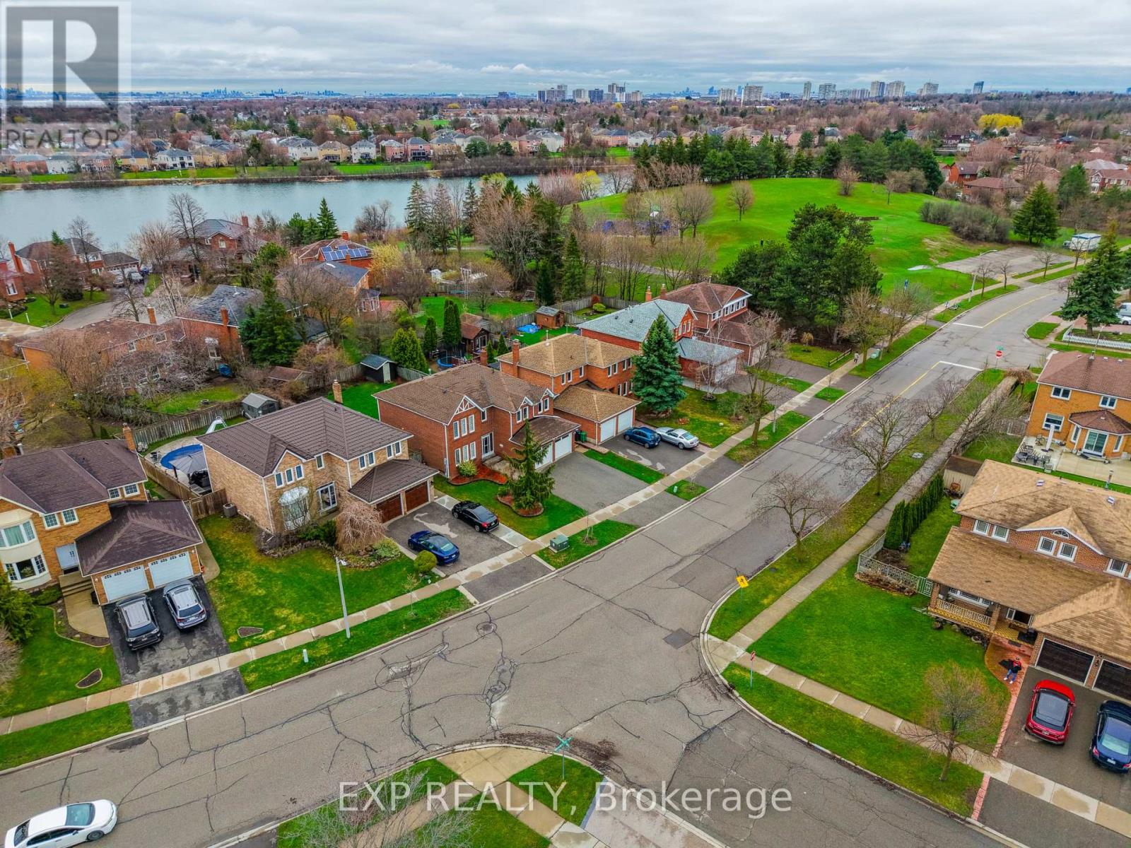 85 Professor's Lake Parkway, Brampton, Ontario  L6S 4T4 - Photo 47 - W13082238